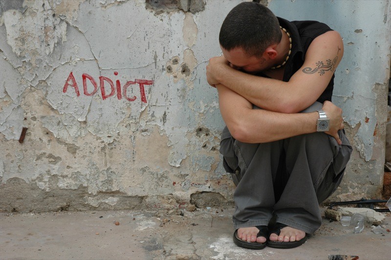 How to Spot Signs of Drug Abuse & Addiction?